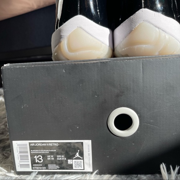 Air Jordan 11s Retro Black & White main image 10